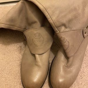 Woman’s Ralph Lauren leather boot size 9.5